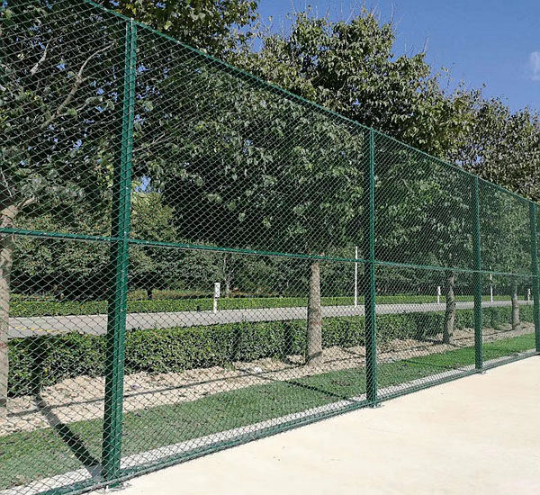 南京體育場護欄網-南京護欄網-體育場護欄網價格-南京律和護欄網廠